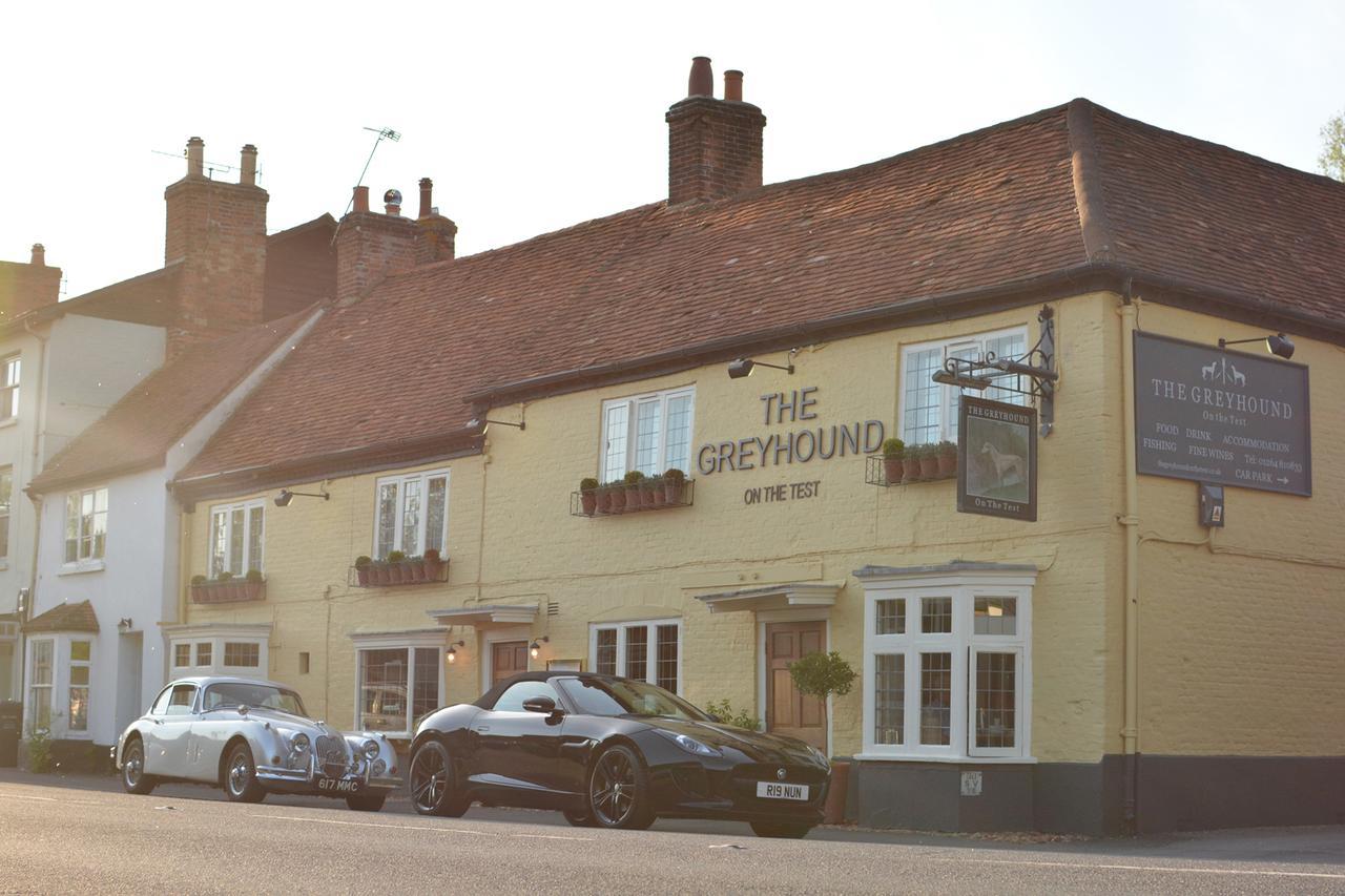 The Greyhound On The Test Hotel Stockbridge  Exterior foto